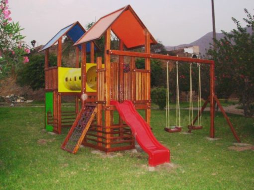Municipalidad de La Molina Parque Los Cóndores